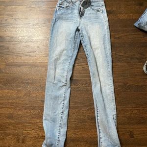 GAP Light Wash Blue Skinny Jeans